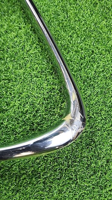 belarus mtz: Окантовка Ноздри с дефектом Е39 левая рест Год 2001 В отличном — 2