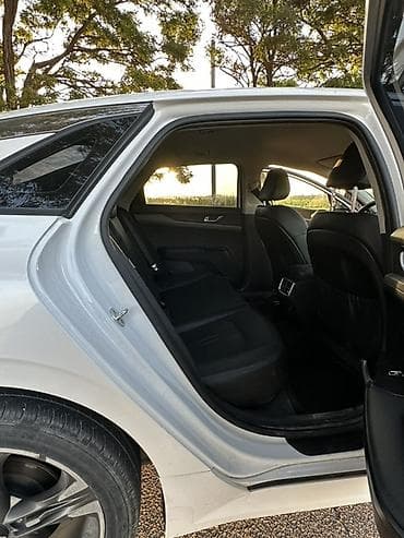 аренда яхты: Kia K5: 2020 г., 2 л, Автомат, Бензин, Седан — 8