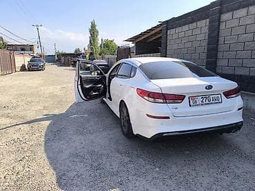Kia K5: 2021 г., 2 л, Автомат, Газ, Седан — 2