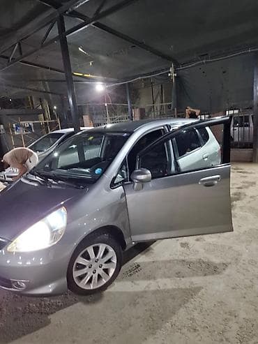 хонд: Honda Fit: 2008 г., 1.3 л, Механика, Бензин, Хэтчбэк — 9