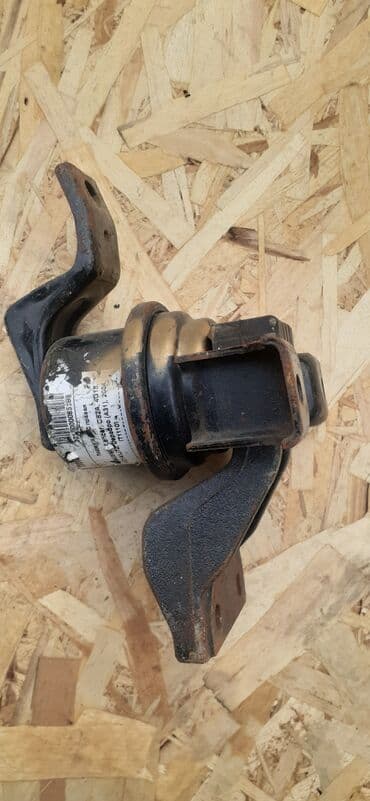 бу подъемник для сто: Подушка мотора Mitsubishi 2004 г., Б/у, Оригинал, Япония — 2