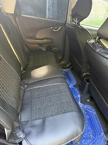 Продажа авто: Honda Fit: 2012 г., 1.5 л, Автомат, Бензин, Хэтчбэк — 8