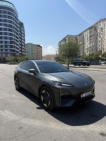 byd leopard 8: Changan : 2025 г., 1.5 л, Автомат, Электромобиль, Кроссовер — 8