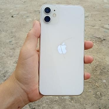 Apple iPhone 11, белый - Экран 6.1" Liquid Retina HD (IPS), True — 1
