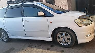авто бочка: Toyota Ipsum: 2003 г., 2.4 л, Автомат, Бензин, Минивэн — 7