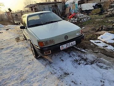 8: Volkswagen Passat: 1991 г., 1.8 л, Механика, Бензин, Универсал — 1