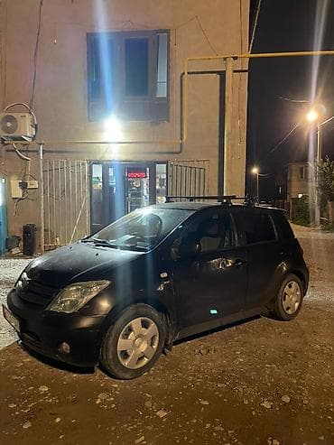 Унаа сатуу: Toyota Ist: 2003 г., 1.3 л, Автомат, Бензин, Хетчбек — 3