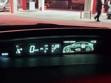 i vtec: Toyota Prius: 2014 г., 1.8 л, Автомат, Гибрид, Хэтчбэк — 2