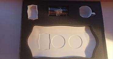 third edition solution: Новый Набор для кофе/чая Состав: - Прямоугольный поднос из белого — 1