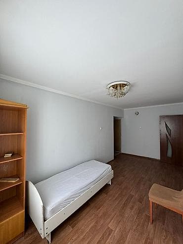 квар: 2 комнаты, 45 м², ул. Гоголя / Чуй 104 серия, 3 этаж, Косметический ремонт — 4