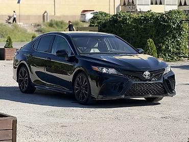 авто выхлоп: Toyota Camry: 2018 г., 2.5 л, Автомат, Бензин, Седан — 1