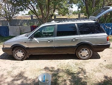 qj moto: Volkswagen Passat: 1991 г., 1.8 л, Механика, Универсал — 5