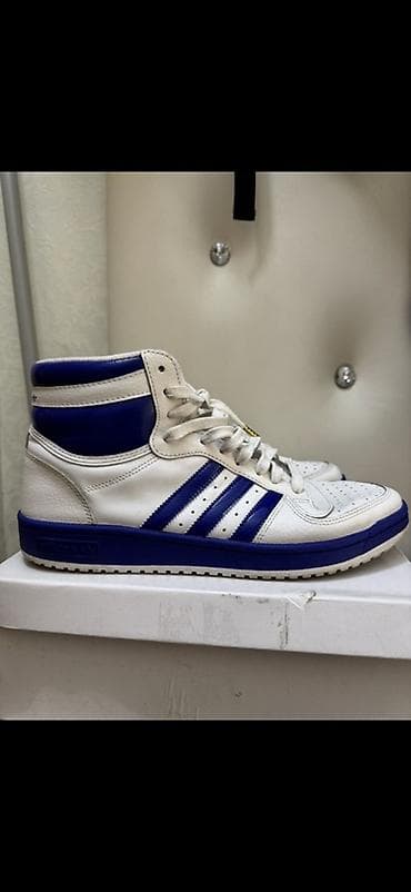 adidas m: Кроссовки adidas высокие, кожаные, белые с синими вставками и — 2