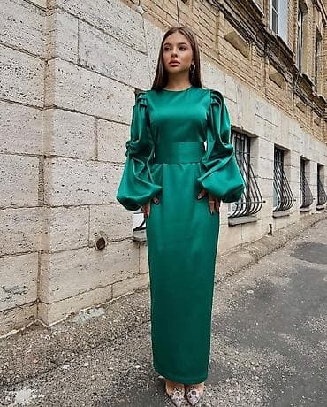 armani code: Вечернее платье изумрудного цвета - Ткань: плотный атлас с — 1