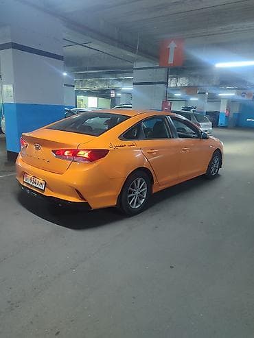 Hyundai Sonata: 2018 г., 2 л, Автомат, Газ, Седан — 4