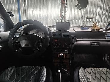 м 20: Honda Accord: 1996 г., 2 л, Механика, Бензин, Седан — 4