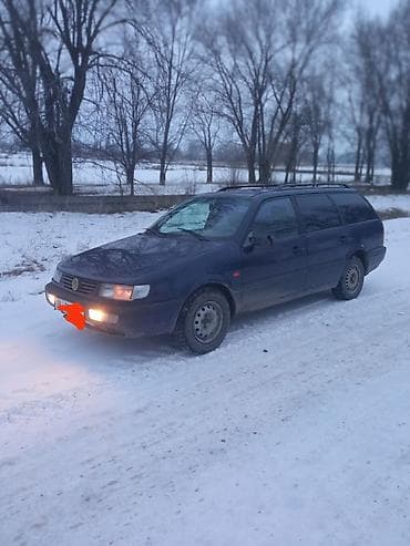 Volkswagen Passat Variant: 1994 г., 2 л, Бензин, Универсал