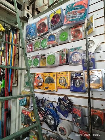 Лакокрасочные материалы: Ушуга чалгыла Курулуш материалдар Строительные материалы, инструменты — 9