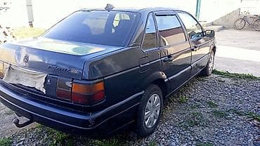Транспорт: Volkswagen Passat: 1991 г., Механика, Бензин, Хэтчбэк — 6