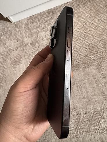 air pods max: IPhone 15 Pro, Black Titanium, Коробка, 89 % — 5