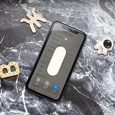 j7 2017: IPhone 11, Б/у, 128 ГБ, Синий, 100 % — 9