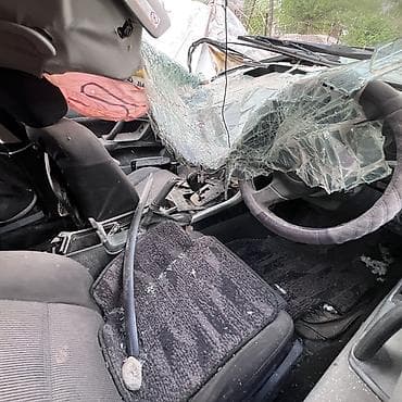 forester sti: Subaru Outback год 2005 объем 2,5 кузов универсал), серебристый цвет — 5