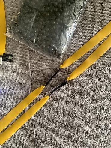 рагатка арбалет: Рогатка с лазером (Синий) Комплект: Сама рукоять 600шт пули из глины — 4