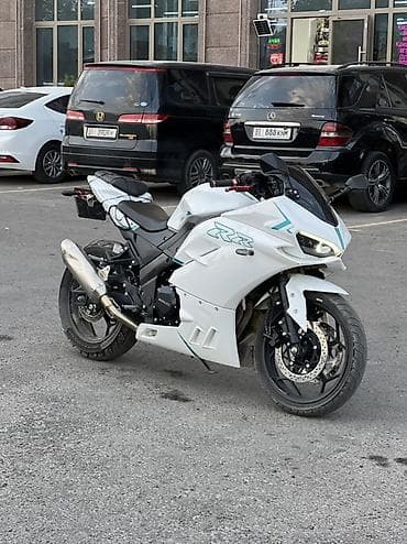 6: Спортбайк Ducati, 400 куб. см, Бензин, Взрослый, Б/у — 1