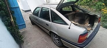 audi c4 2: Opel Vectra: 1993 г., Бензин, Хэтчбэк — 3