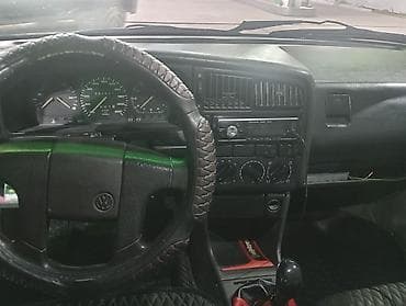 john dere: Volkswagen Passat: 1991 г., 1.8 л, Бензин, Седан — 9