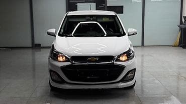 byd e7: Chevrolet Spark: 2020 г., 1 л, Автомат, Бензин, Хэтчбэк — 2