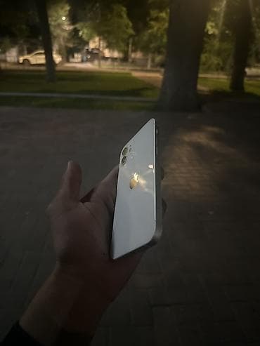 Техника и электроника: IPhone 12, Белый, 35 % — 5