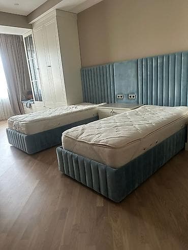 царга: Односпальная кровать, Б/у, С матрасом, длина - 200 см — 1