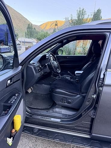 Продажа авто: Ssangyong Rexton: 2019 г., Внедорожник — 10