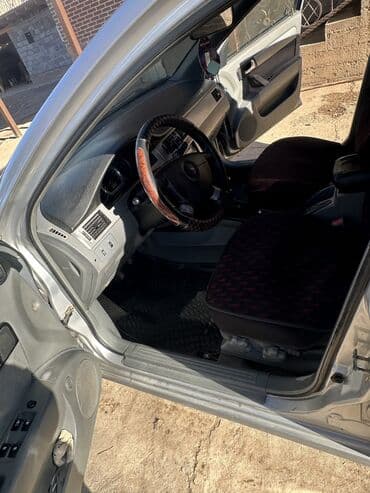 светы для дома: Chevrolet Lacetti: 2004 г., 1.6 л, Механика, Бензин, Седан — 3