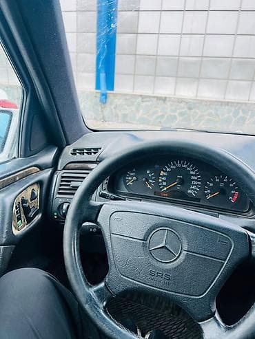 bme e34: Mercedes-Benz E-Class: 1996 г., 4.2 л, Бензин, Седан — 6