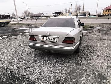 814 d: Mercedes-Benz W124: 1994 г., Механика, Седан — 3