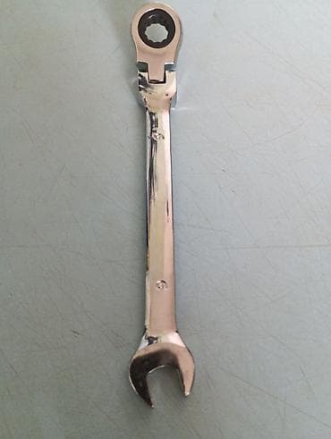 snap on: Продаю 1 трещеточный гаечный ключ на 9 — 2