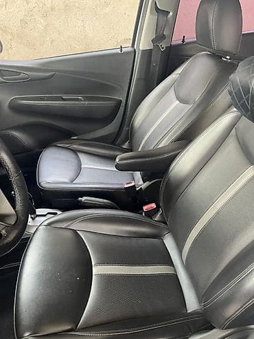 lada 9: Chevrolet Spark: 2019 г., 1 л, Автомат, Бензин, Хэтчбэк — 10
