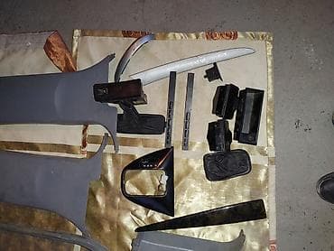 Сиденья: Центральная консоль BMW — 3