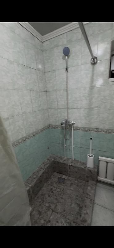 продается дом дмитриевка: 40 м², 3 комнаты, Парковка — 8