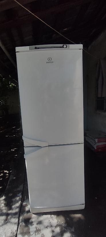 Холодильник Indesit, Двухкамерный