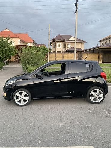 shevralet spark: Chevrolet Spark: 2018 г., 1 л, Автомат, Бензин, Хэтчбэк — 3