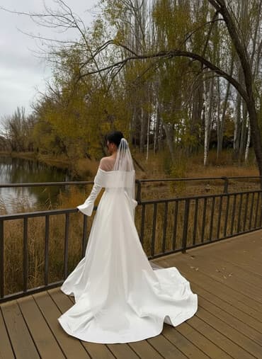 Свадебное платье, Со шлейфом, Сатин, А-силуэт, Новый