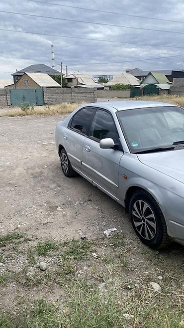 ак шумкар: Kia Shuma: 2002 г., Седан — 6