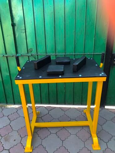 купить кораблик для рыбалки с эхолотом бу: Стол для армрестлинга 🟡 -▫️Легко меняет положение с лево на право — 1