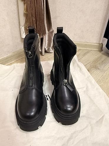 стильные мужские ботинки: Мужские ботинки, 43, Zara, Новый, цвет - Черный, Платная доставка — 3