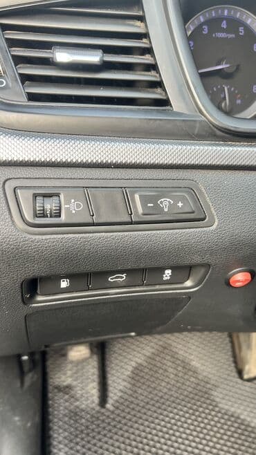 бизнем: Hyundai Sonata: 2019 г., 2 л, Автомат, Газ, Седан — 7