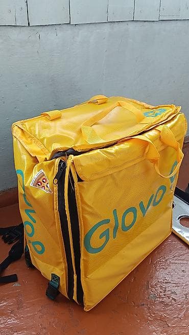 glovo сумки: Термосумка-рюкзак для доставки еды Glovо, В новом состоянии В придачу — 2