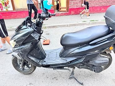 Скутеры: Продам макси скутер 150 на полном ходу. Есть вложения по пластику — 2